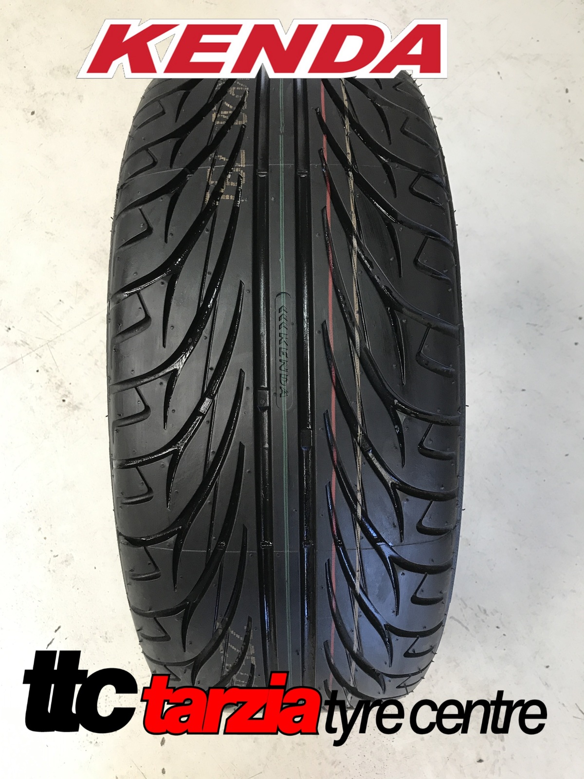 KENDA KR20 古い 225/40-18 24年製 2本 ほぼ新品 バリ溝