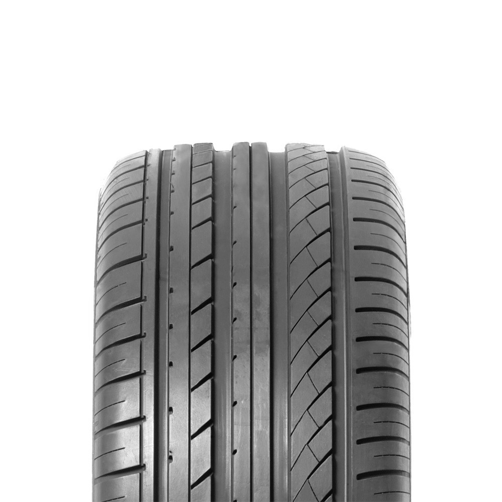 245/40/18 22年 HIFLY HF805 CHALLENGER DSRT 中古タイヤ二本　夏タイヤ